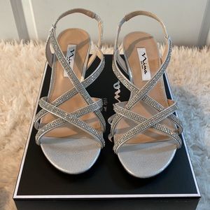 Nina Silver Wedges